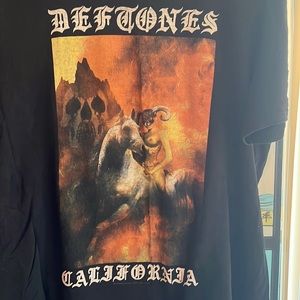 Deftones Band Tee
